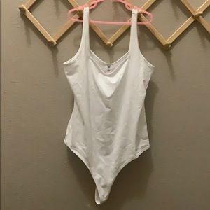 BP | SQUARE NECK BODYSUIT